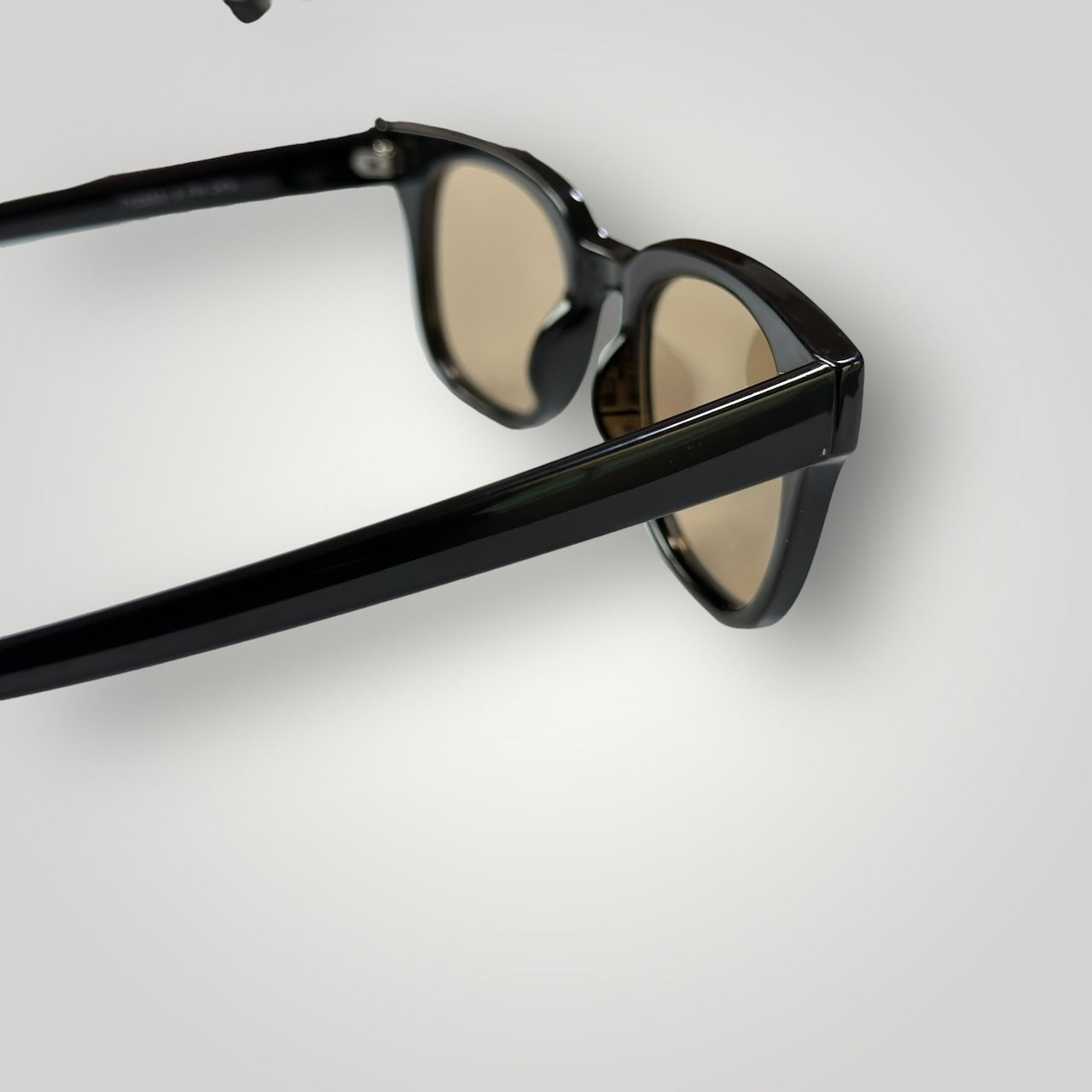 [Photochromic & Polarized] Square Sunglasses