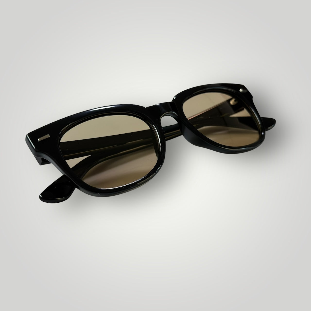 [Photochromic & Polarized] Square Sunglasses