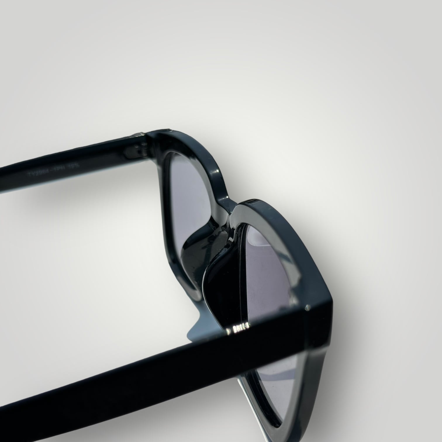 Photochromic Lens Sunglasses